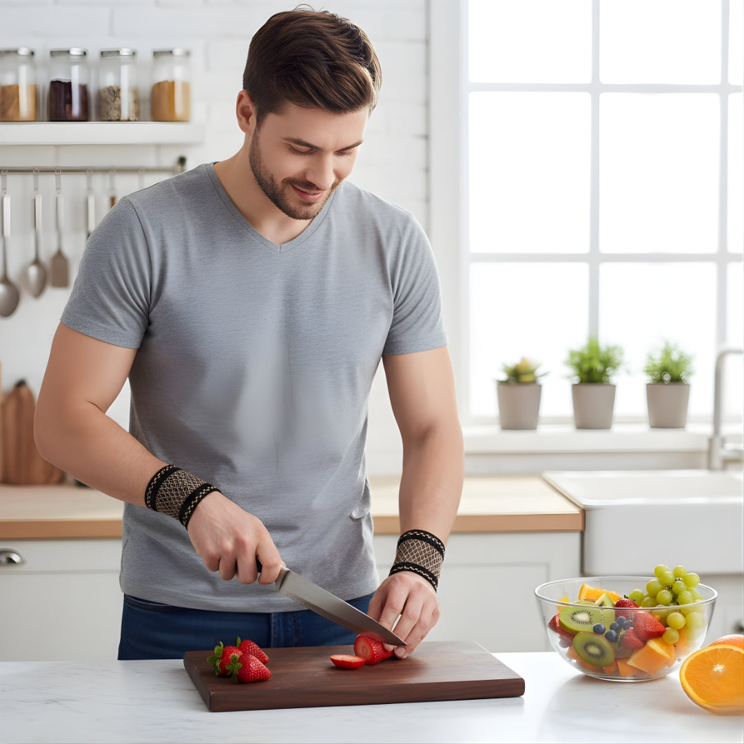 Copper‑Infused Compression for Wrist Pain Relief – Breathable Low‑Profile Sleeve for Everyday & Sports Lomaroshop