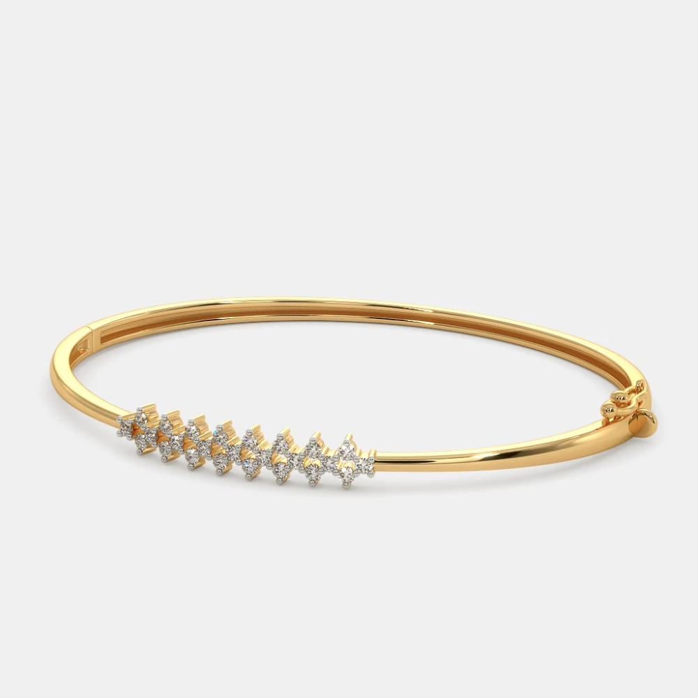 Elegant Gracia Oval Bangle