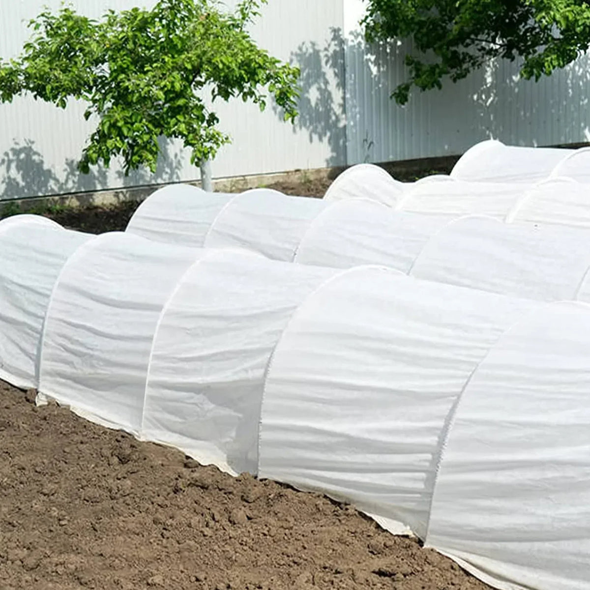 Lomaroshop | Plantura FlexGrow Garden Arch Set made of fiberglass | DIY Plant Tunnel for raised beds & cold frames | Rustproof & Reusable | Including connectors