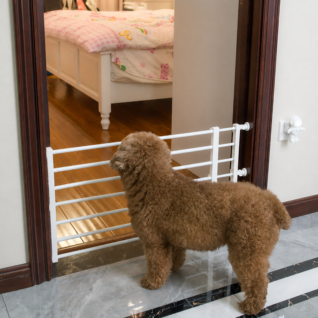 LomaroshopAdjustable Width & Tool-Free Indoor Pet Gate