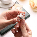 Photo pendant | Foldable necklace | Hidden photo compartment | Memorya