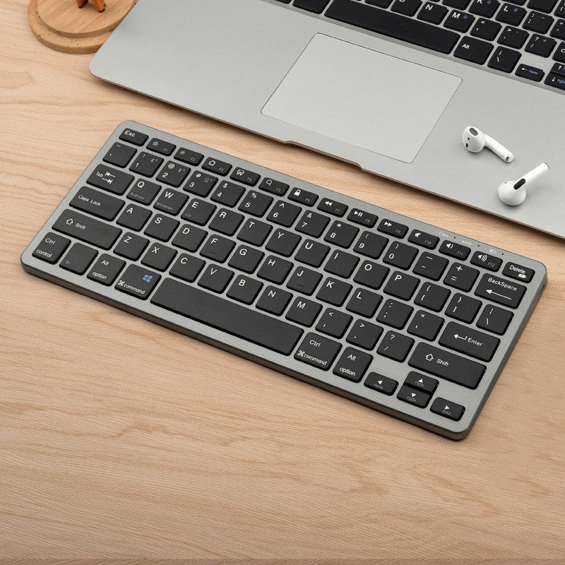 Wireless Premium Keyboard by