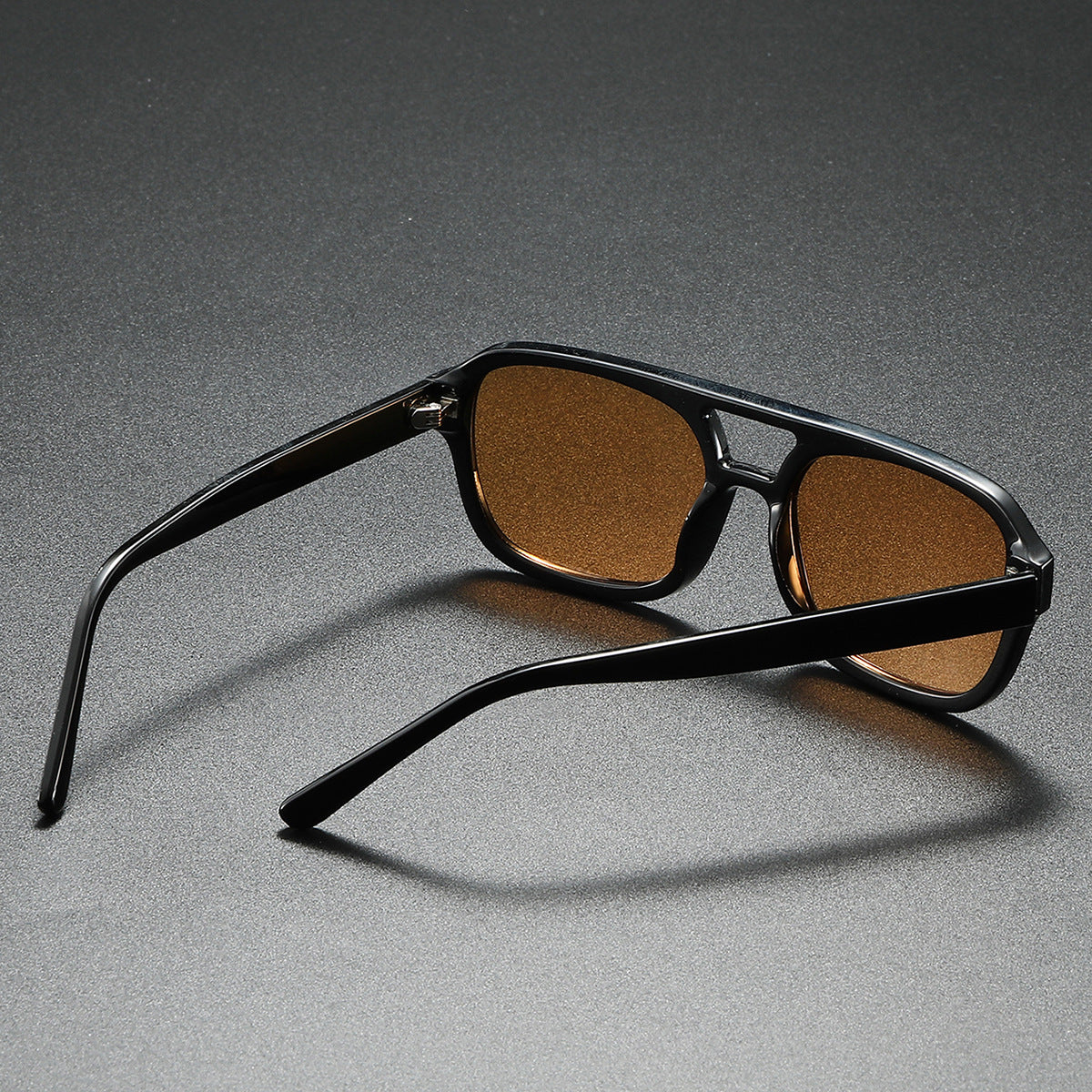 Women's fashionable sunglasses in elegant, angular design